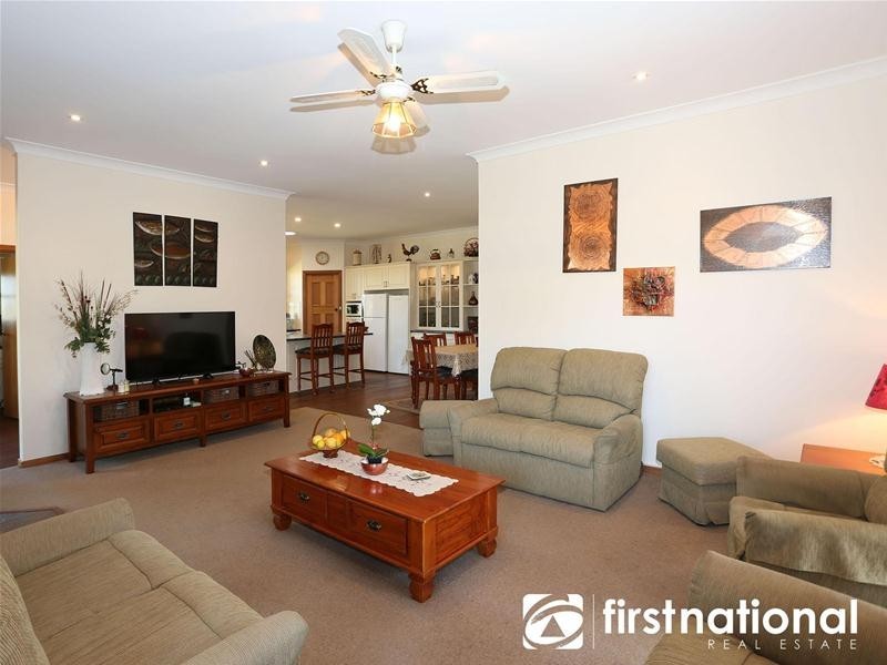160 Deep Creek Road, Pakenham VIC 3810