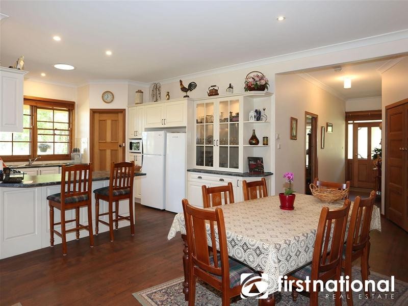 160 Deep Creek Road, Pakenham VIC 3810