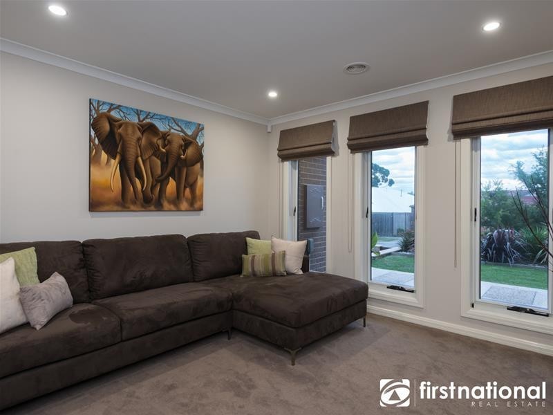 43 Tipperary Circuit, Pakenham VIC 3810