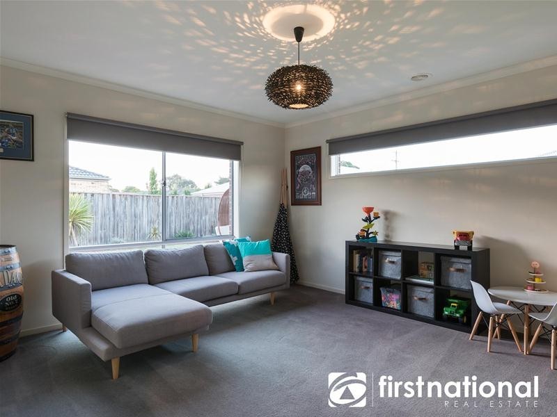 21 Royanne Close, Bunyip VIC 3815