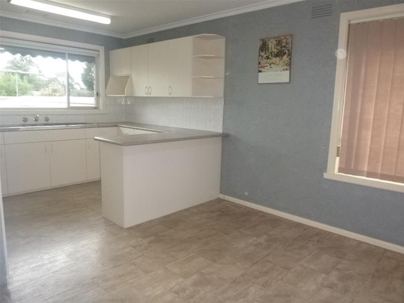 22 Evan Street, Berwick VIC 3806