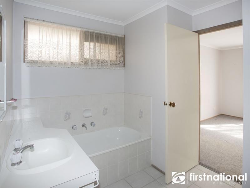 65 Murphy Road, Pakenham VIC 3810