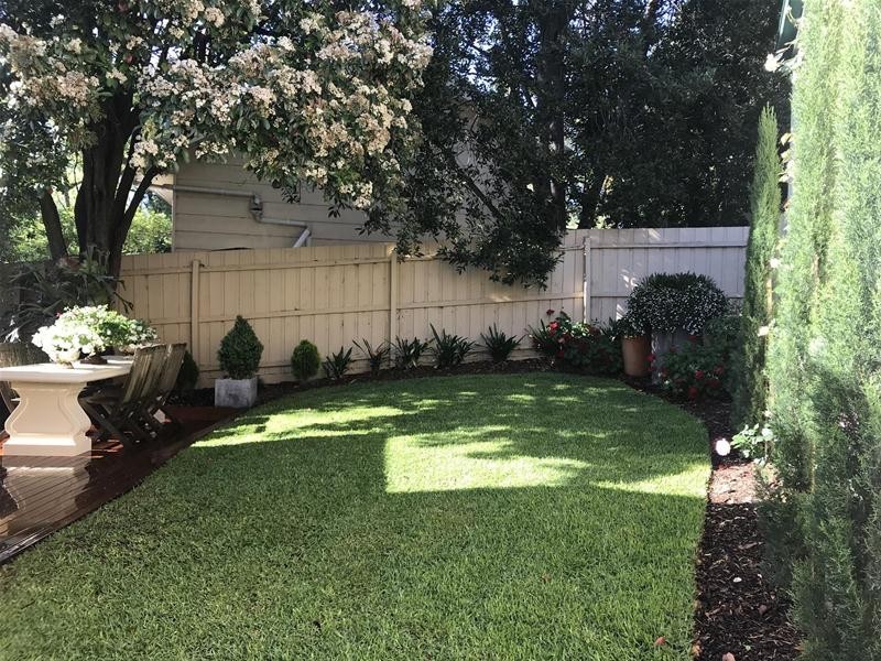 2/50 Peel Street, Berwick VIC 3806