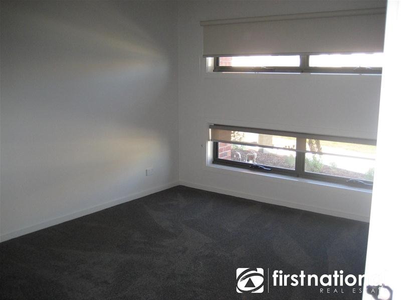 7 Turquoise Walk, Officer VIC 3809