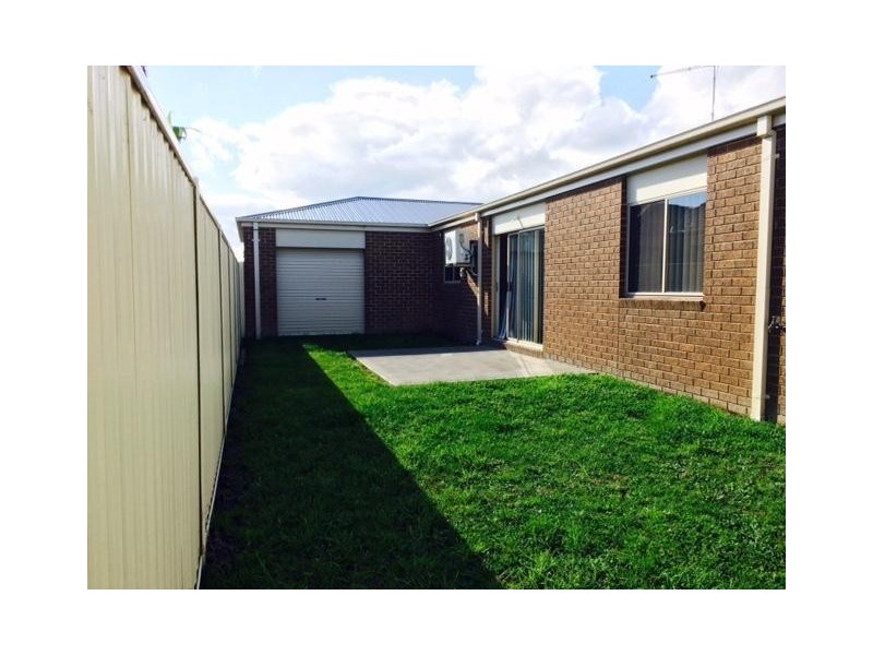 41 Salvia Avenue, Pakenham VIC 3810