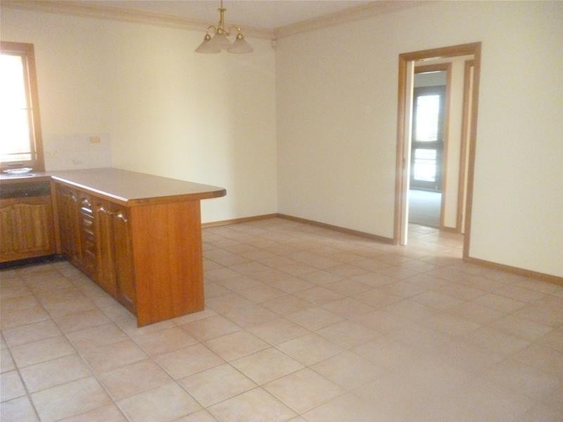 1 Kimbarra Drive, Berwick VIC 3806