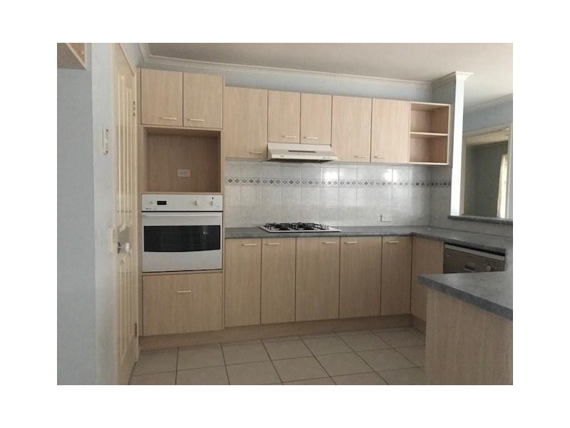 1 St Georges Road, Narre Warren South VIC 3805