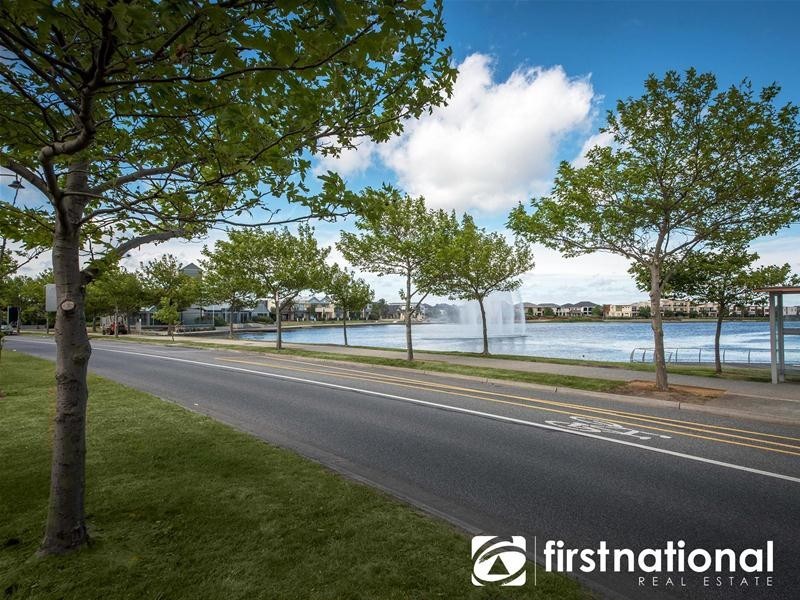 20/17 Edgeware Close, Pakenham VIC 3810