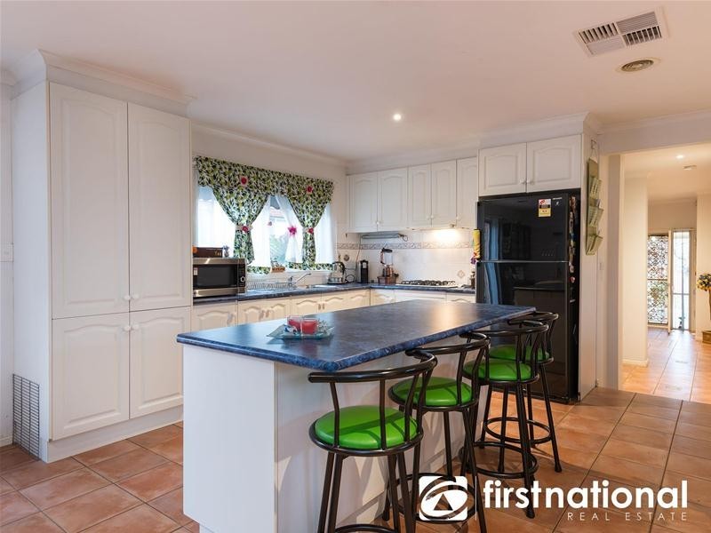 2 Prime Court, Berwick VIC 3806