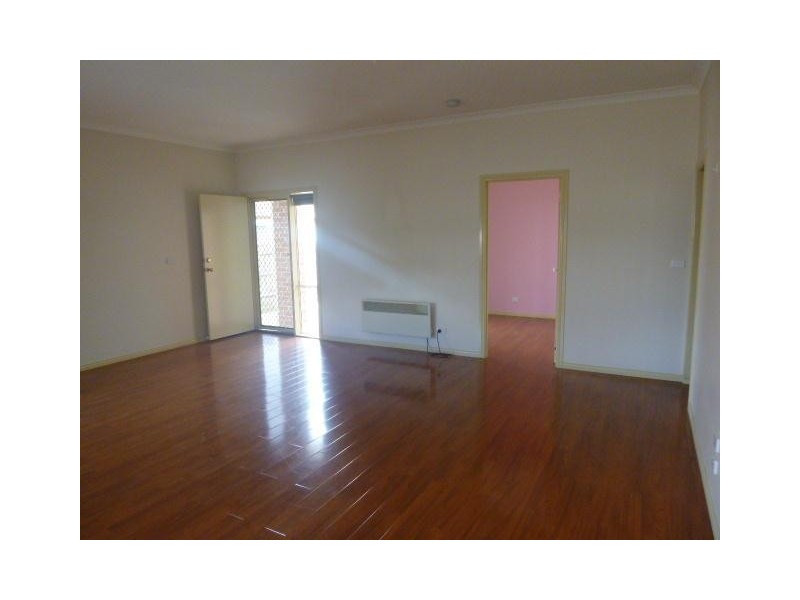 2/14 Candlebark Crescent, Frankston VIC 3199