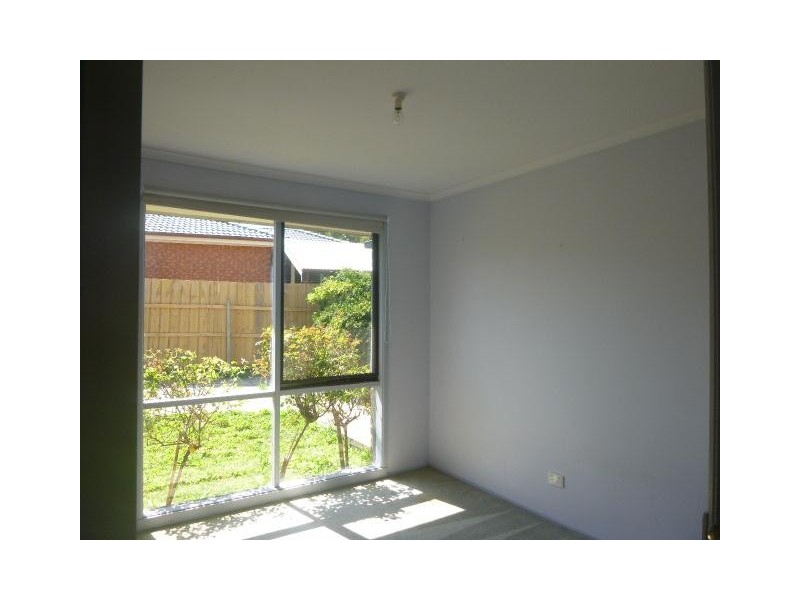 4 Harvey Court, Hampton Park VIC 3976