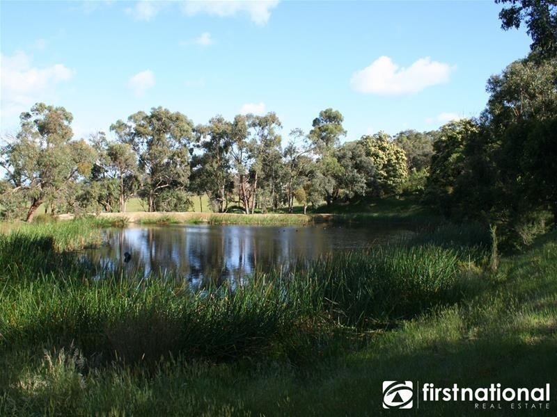 Lot2/450 Bessie Creek Road, Nar Nar Goon North VIC 3812
