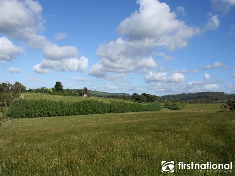 Lot2/450 Bessie Creek Road, Nar Nar Goon North VIC 3812