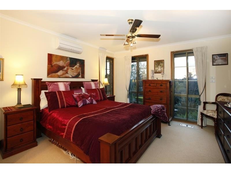 1 Fairmont Court, Narre Warren North VIC 3804