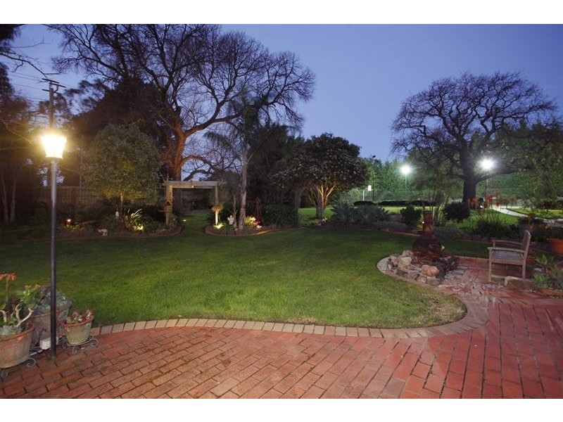 1 Fairmont Court, Narre Warren North VIC 3804