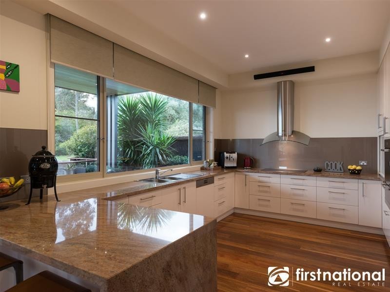 4/48 Langmore Lane, Berwick VIC 3806