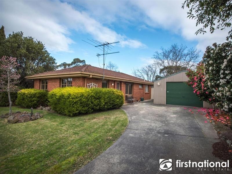 40 Insignia Crescent, Berwick VIC 3806