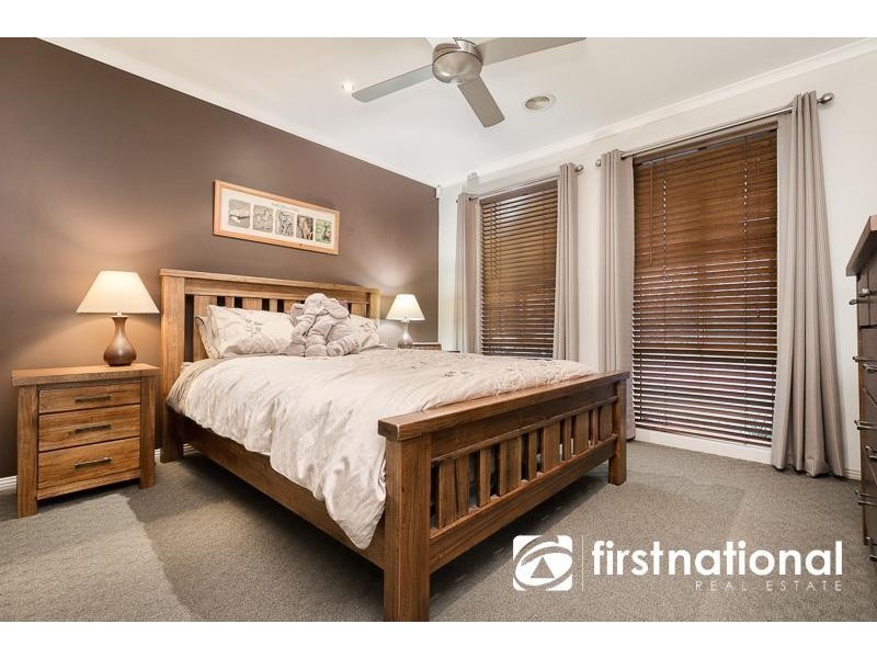 1 Ash Crescent, Pakenham VIC 3810