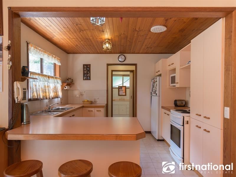 21 Manoora Road, Maryknoll VIC 3812