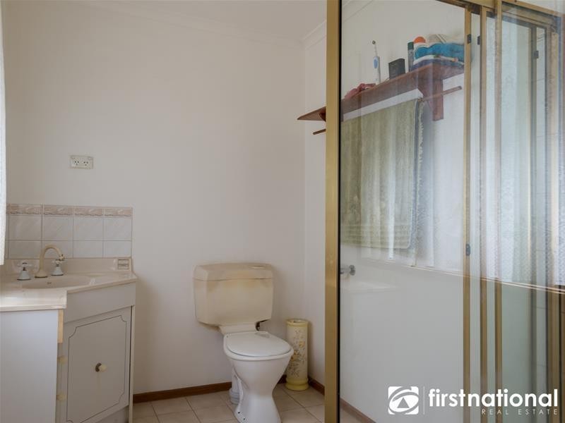 21 Manoora Road, Maryknoll VIC 3812