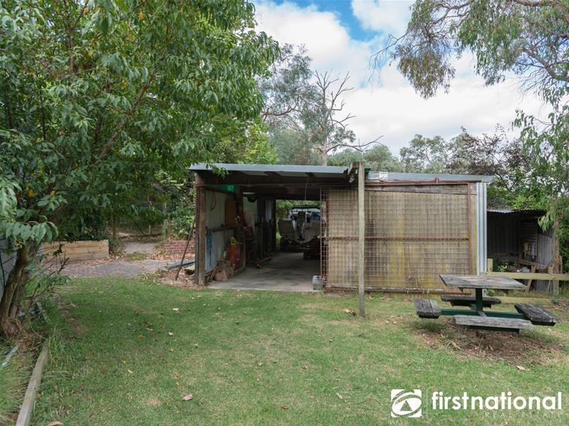 21 Manoora Road, Maryknoll VIC 3812