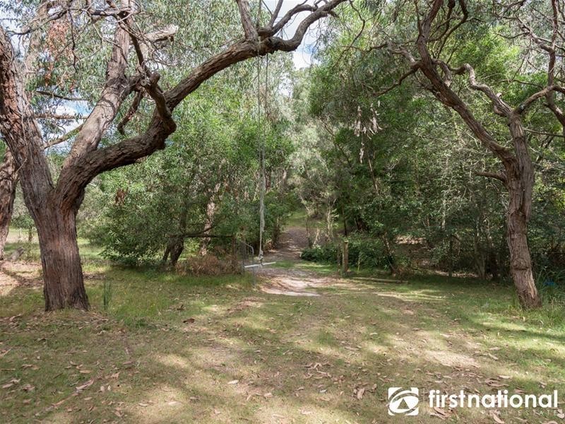 21 Manoora Road, Maryknoll VIC 3812