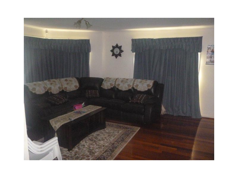 16 Cottswold Avenue, Narre Warren VIC 3805