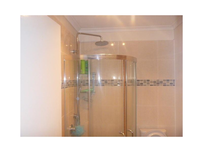 16 Cottswold Avenue, Narre Warren VIC 3805