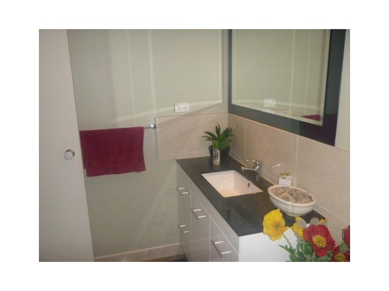 16 Cottswold Avenue, Narre Warren VIC 3805