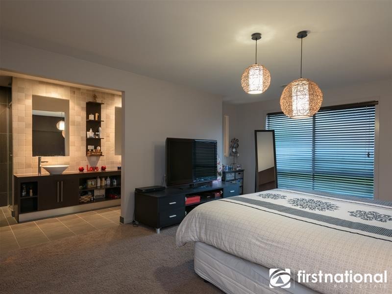 15 Lorne Court, Berwick VIC 3806