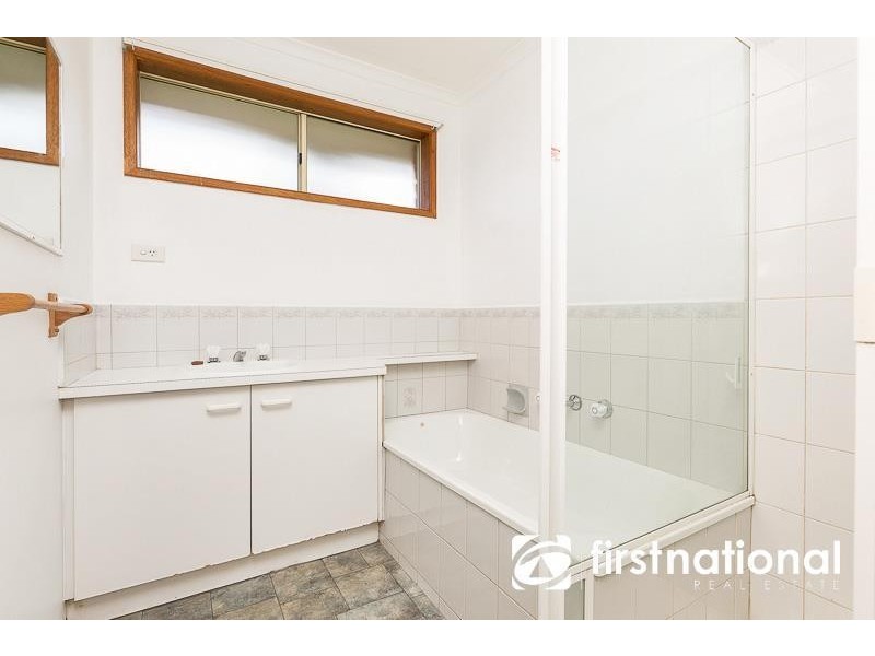 9 Union Avenue, Pakenham VIC 3810