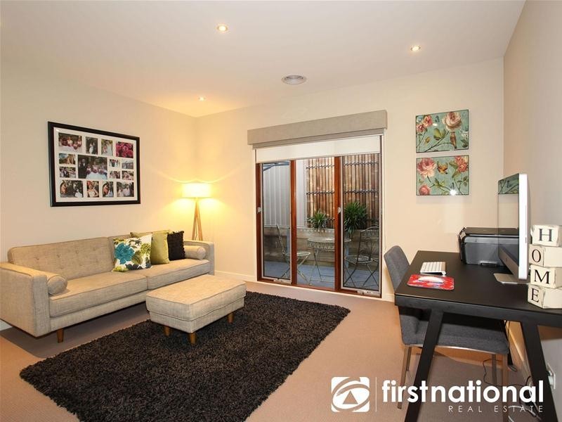 37 Harrison Way, Pakenham VIC 3810