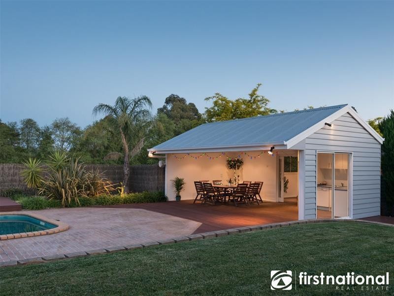 38-40 Cloverfield Close, Berwick VIC 3806