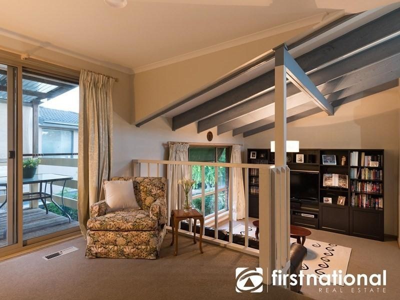 27 Telford Drive, Berwick VIC 3806