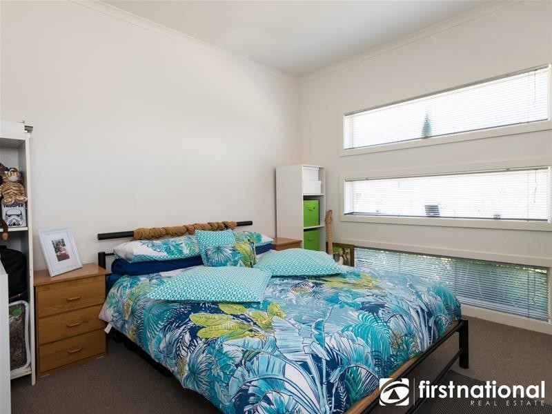 30 Edgeware Close, Pakenham VIC 3810