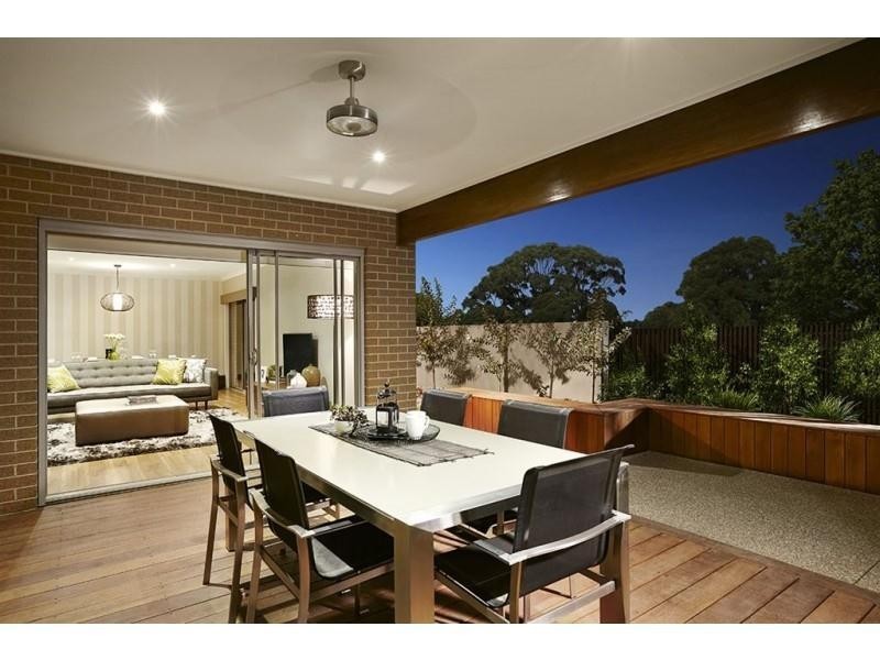 56 Flowerbloom Crescent, Clyde North VIC 3978