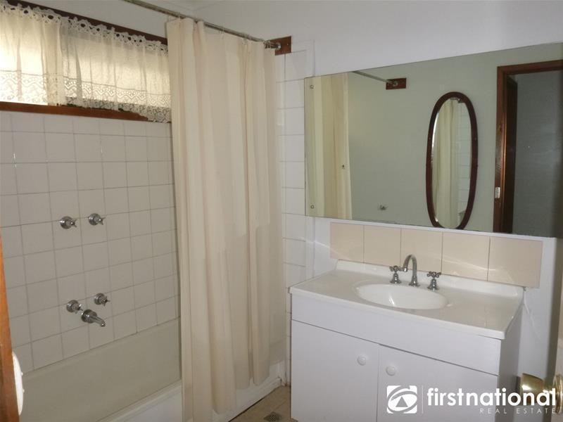 14 Wadsley Avenue, Pakenham VIC 3810