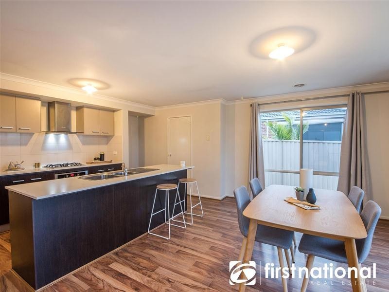 10 Quirk Road, Pakenham VIC 3810