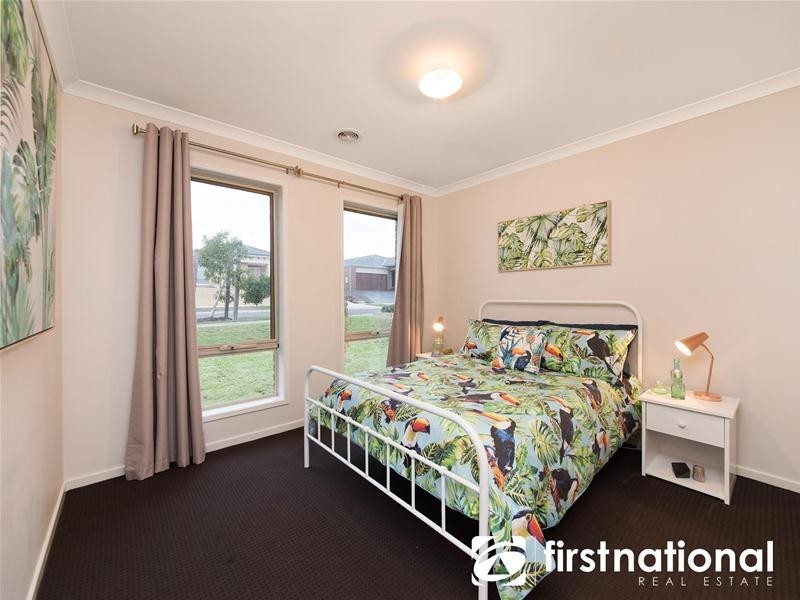 10 Quirk Road, Pakenham VIC 3810