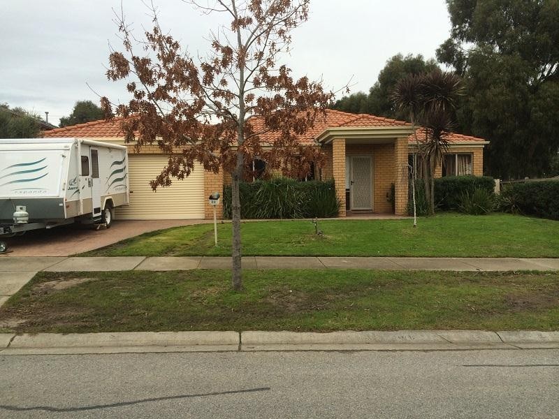 23 Ellesse Way, Berwick VIC 3806