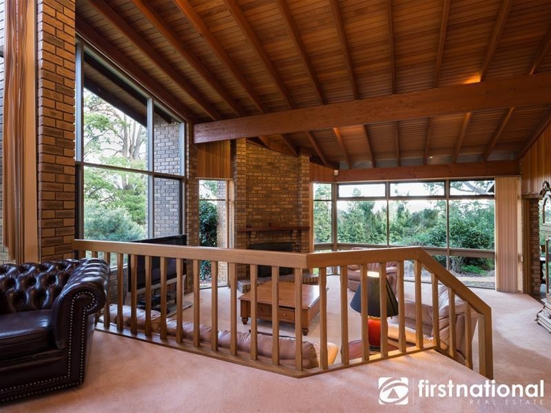 169 King  Road, Harkaway VIC 3806