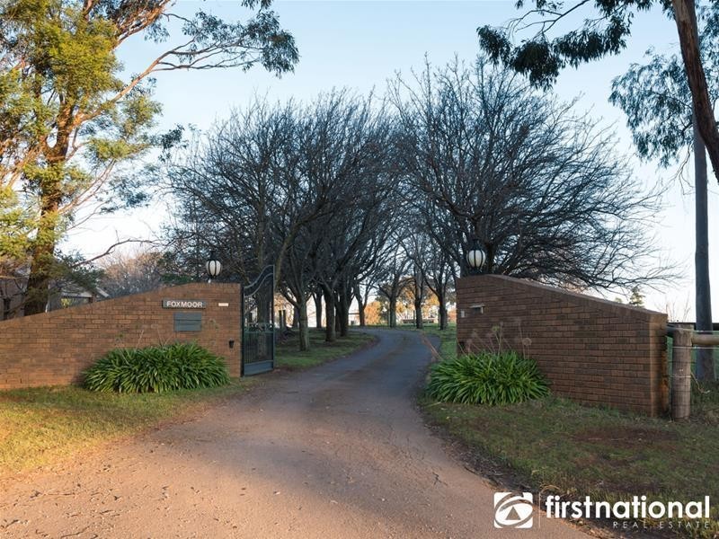 169 King  Road, Harkaway VIC 3806