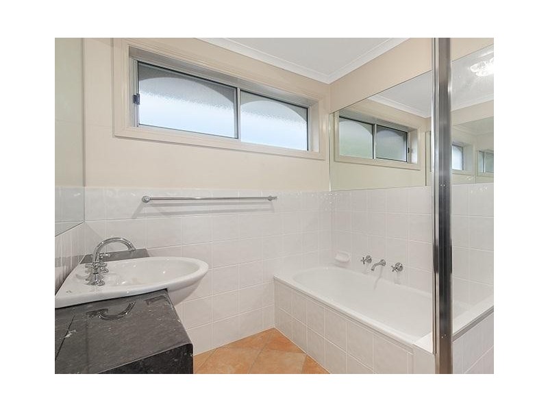 25 McNabb Street, Berwick VIC 3806