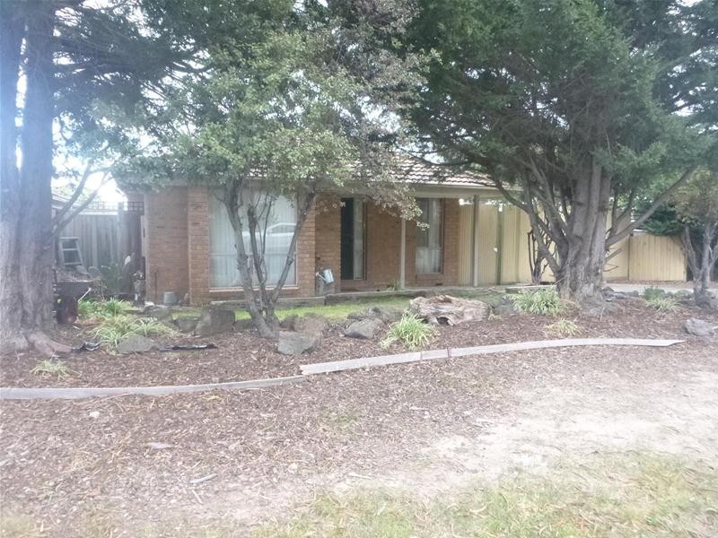 15 Palm Way, Narre Warren South VIC 3805