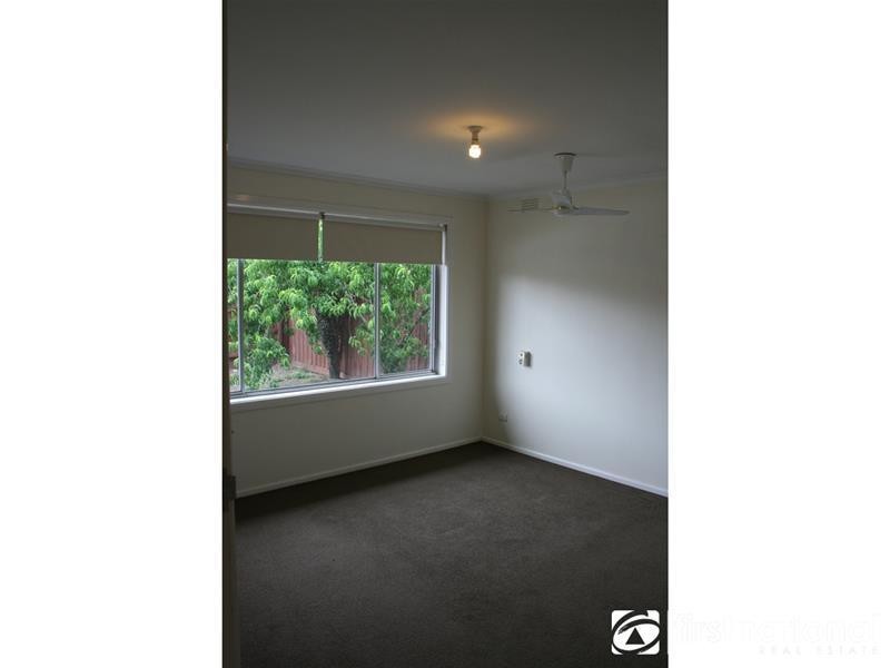 1 Wadsley Avenue, Pakenham VIC 3810