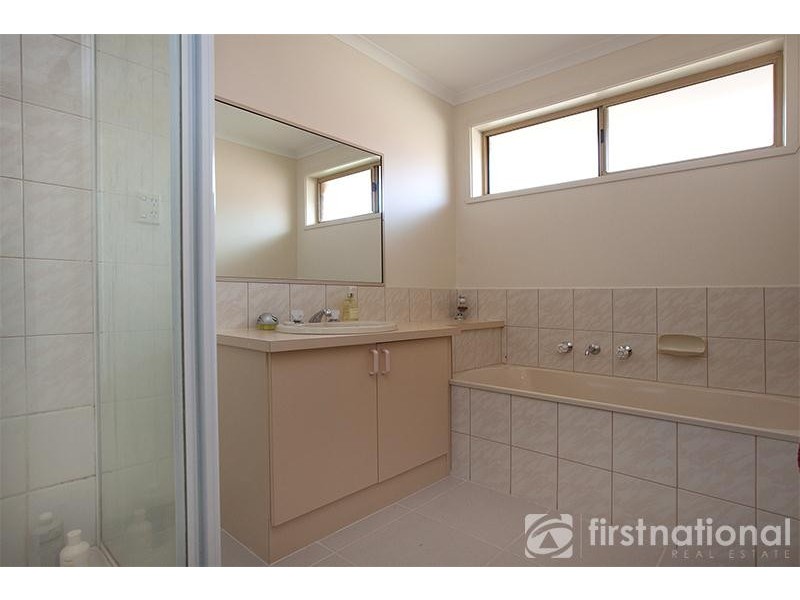 1/105 Princes Highway, Beaconsfield VIC 3807