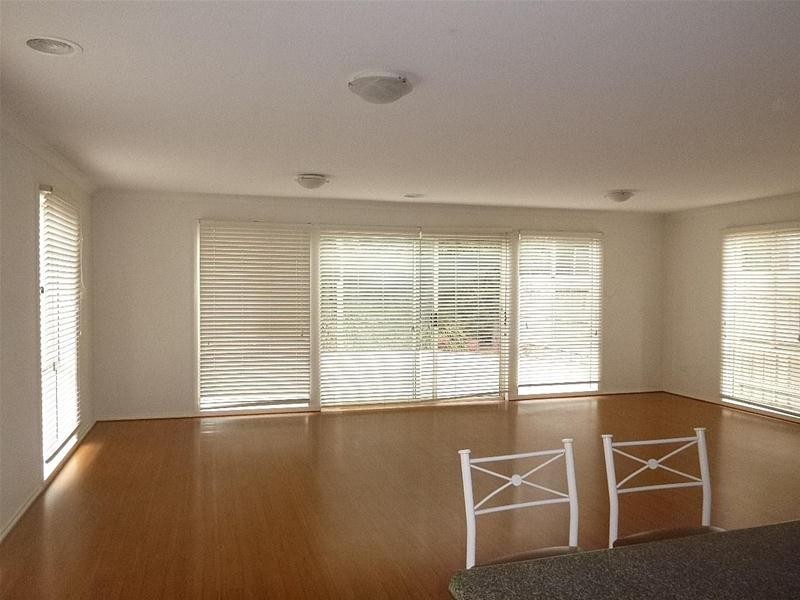 9 Wallingford Crescent, Narre Warren VIC 3805