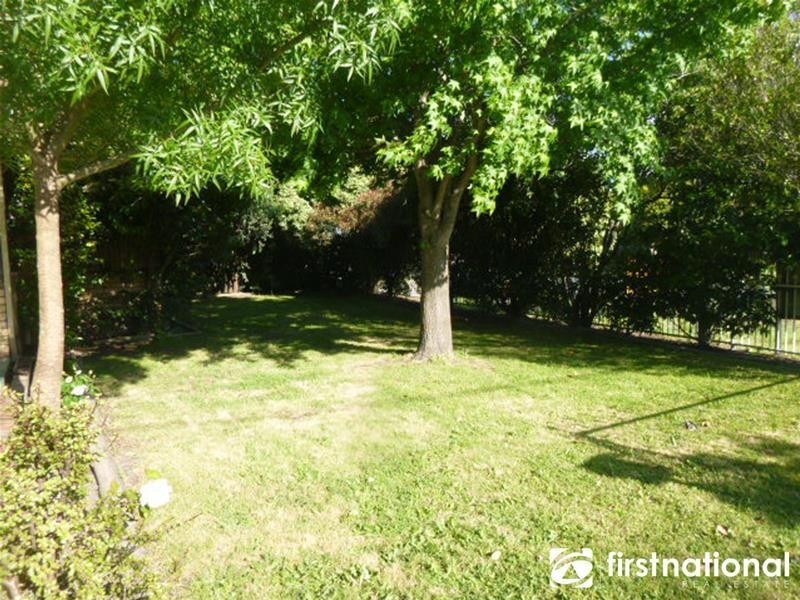 22 Henry Street, Pakenham VIC 3810