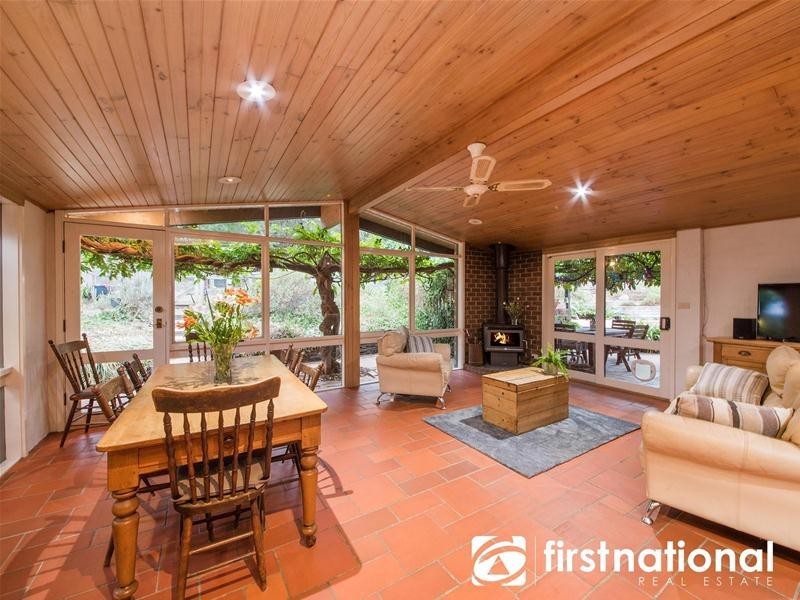 8 Noack Road, Harkaway VIC 3806