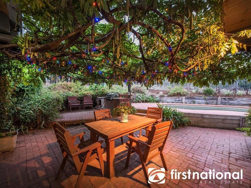 8 Noack Road, Harkaway VIC 3806